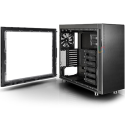 Gabinete Thermaltake...